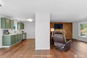 2428 Loerland Ln, Oak Harbor, WA 98277 - Photo 9