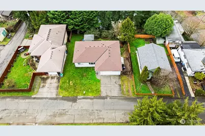 213 S Constitution Avenue, Bremerton, WA 98312 - Photo 7