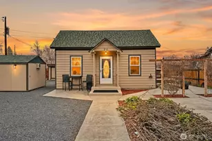 22 S Elder St, Soap Lake, WA 98851 - Photo 1