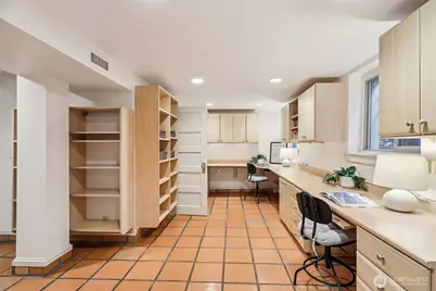 1119 19th Avenue E, Seattle, WA 98112 - Photo 29