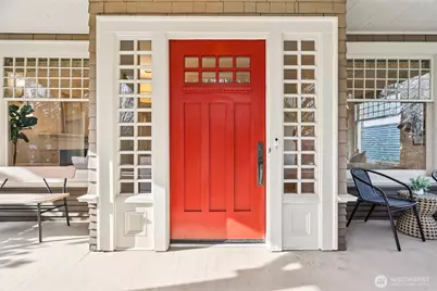 1119 19th Avenue E, Seattle, WA 98112 - Photo 3