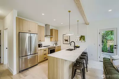 8814 41st Avenue SW, Seattle, WA 98136 - Photo 9