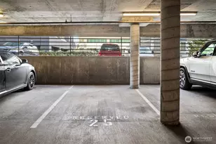 1504 Aurora Ave N, Seattle, WA 98109 - Photo 33