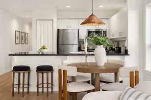 1504 Aurora Ave N, Seattle, WA 98109 - Photo 9