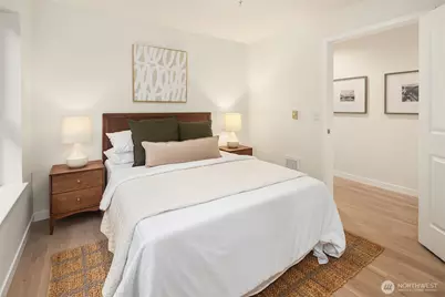 1504 Aurora Avenue N #201, Seattle, WA 98109 - Photo 19