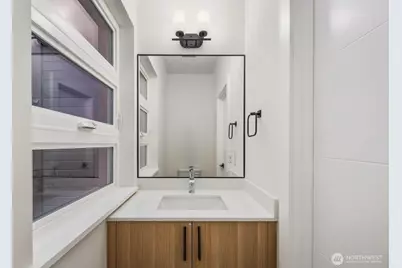 548 S Cloverdale Street #D, Seattle, WA 98108 - Photo 21