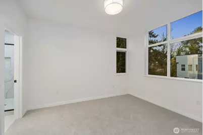 548 S Cloverdale Street #D, Seattle, WA 98108 - Photo 23