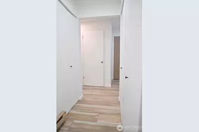 15624 8th Avenue SW #c, Burien, WA 98166 - Photo 5