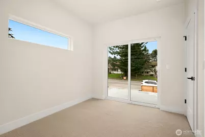 11916 4th Avenue SW, Burien, WA 98168 - Photo 9