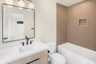 11918 4th Ave SW, Burien, WA 98168 - Photo 9