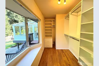 12442 NE 6th Place, Bellevue, WA 98005 - Photo 13