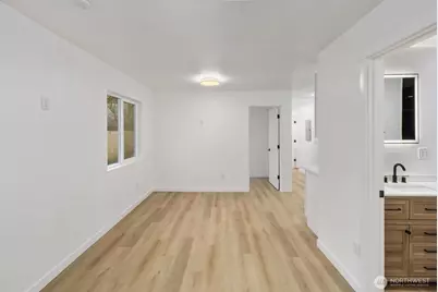 5945 Fauntleroy Way SW, Seattle, WA 98136 - Photo 11