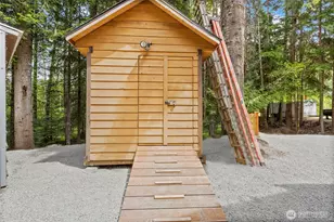 62307 Meadow Way E, Greenwater, WA 98022 - Photo 27