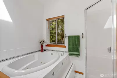 62307 Meadow Way E, Greenwater, WA 98022 - Photo 25