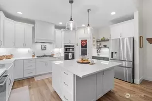 10218 45th St E, Edgewood, WA 98372 - Photo 9