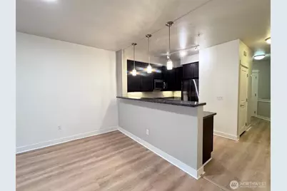 15700 116th Ave NE #204, Bothell, WA 98011 - Photo 11