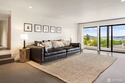 11062 Auburn Avenue S, Seattle, WA 98178 - Photo 19