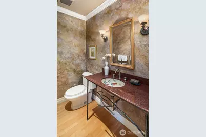 2629 46th Avenue W, Seattle, WA 98199 - Photo 21