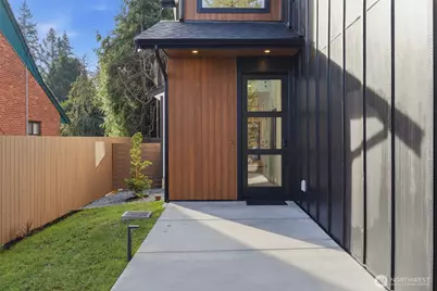 1511 NE 96th Street, Seattle, WA 98115 - Photo 3