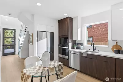 1511 96th Avenue NE, Seattle, WA 98115 - Photo 17