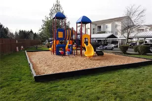 10008 186 St E, Puyallup, WA 98375 - Photo 11