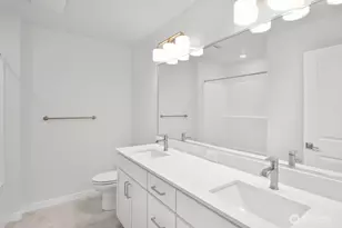13211 NE 127th Wy, Kirkland, WA 98034 - Photo 9