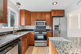 7909 218th St SW, Edmonds, WA 98026 - Photo 13