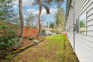 7909 218th St SW, Edmonds, WA 98026 - Photo 25