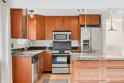 7909 218th Street SW #4, Edmonds, WA 98026 - Photo 11