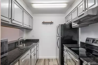 2419 E Madison Street #2461, Seattle, WA 98112 - Photo 11