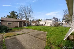 1115 Elizabeth Ave, Bremerton, WA 98337 - Photo 21