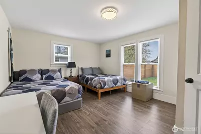 201 Tilley Avenue, Centralia, WA 98531 - Photo 17