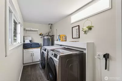 201 Tilley Avenue, Centralia, WA 98531 - Photo 15