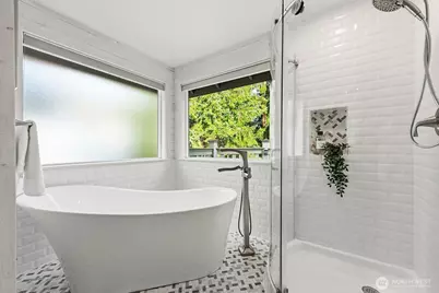 16208 SE 33rd Circle, Bellevue, WA 98008 - Photo 25