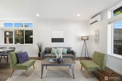 6712 36th Avenue SW, Seattle, WA 98126 - Photo 5