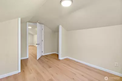 34631 SE 268th Place, Ravensdale, WA 98051 - Photo 17