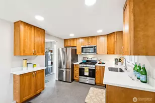 9059 3rd Ave NW, Seattle, WA 98117 - Photo 11