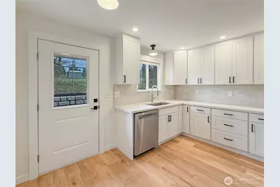 7820 64th Street SE #A, Snohomish, WA 98290 - Photo 3