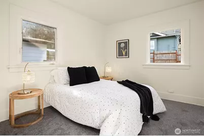 5019 5th Avenue NE, Seattle, WA 98105 - Photo 11