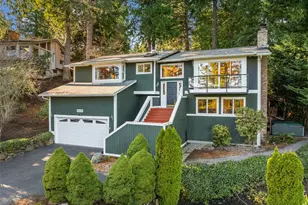 18945 NE 20th Ct, Redmond, WA 98052 - Photo 1