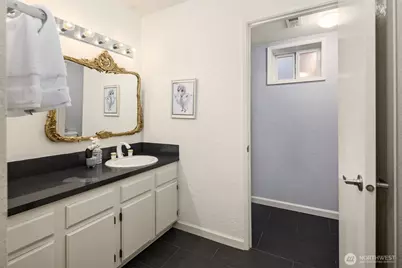 18945 NE 20th Court, Redmond, WA 98052 - Photo 25