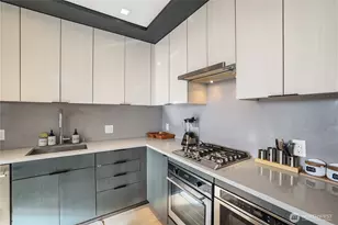 590 1st Ave S, Seattle, WA 98104 - Photo 7
