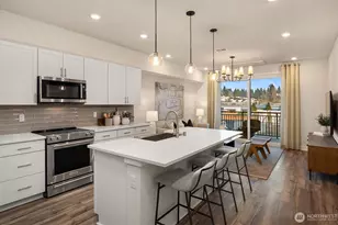 6901 NE 184th Ln, Kenmore, WA 98028 - Photo 3