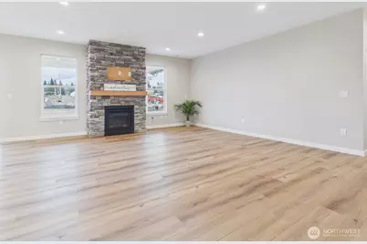 9401 355th Street S, Roy, WA 98558 - Photo 7