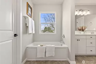 9401 17th Ave E, Tacoma, WA 98445 - Photo 23