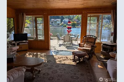 1111 Lake Sawyer Island, Black Diamond, WA 98010 - Photo 3