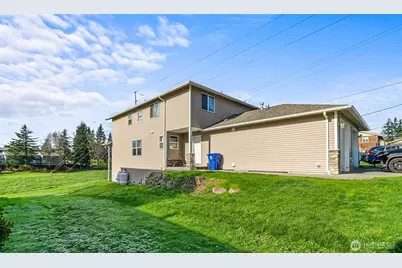 2905 11th Street #B, Everett, WA 98201 - Photo 3