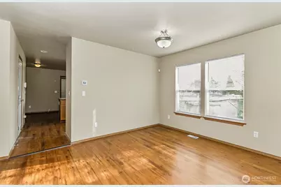 2905 11th Street #B, Everett, WA 98201 - Photo 9