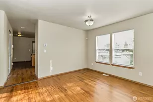 2905 11th St, Everett, WA 98201 - Photo 9