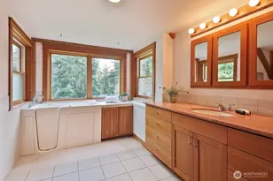 2970 Smugglers Cove Rd, Greenbank, WA 98253 - Photo 13